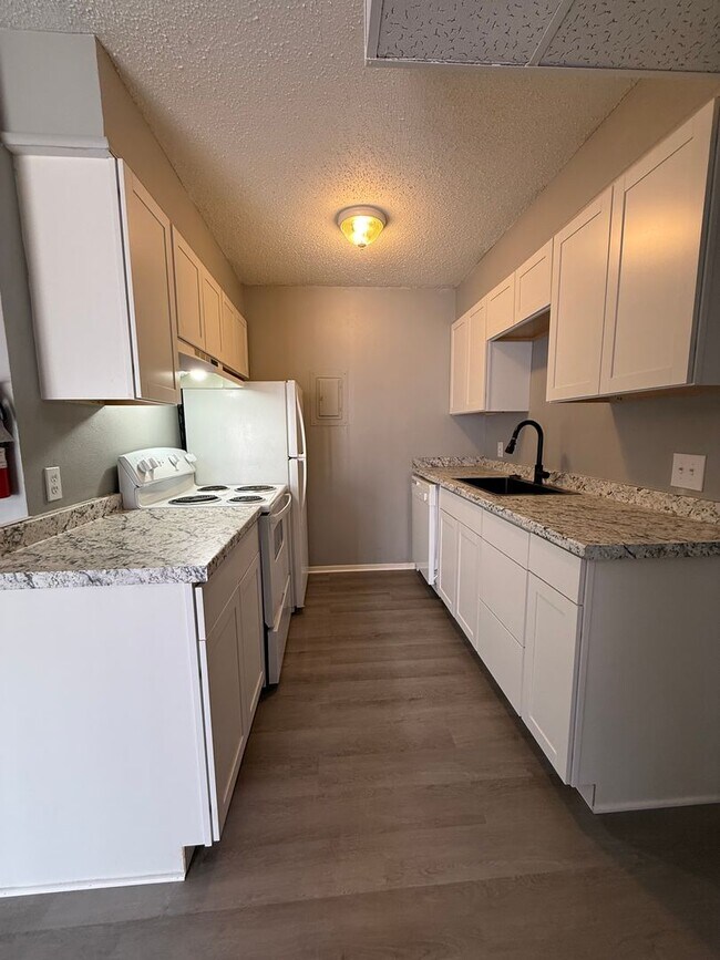 Interior Photo - Rosewood Park Apartments