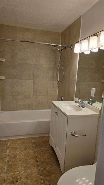 Building Photo - 486 NW 69th Terrace