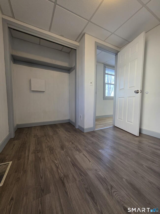 Building Photo - 149-151 Pennsylvania Ave