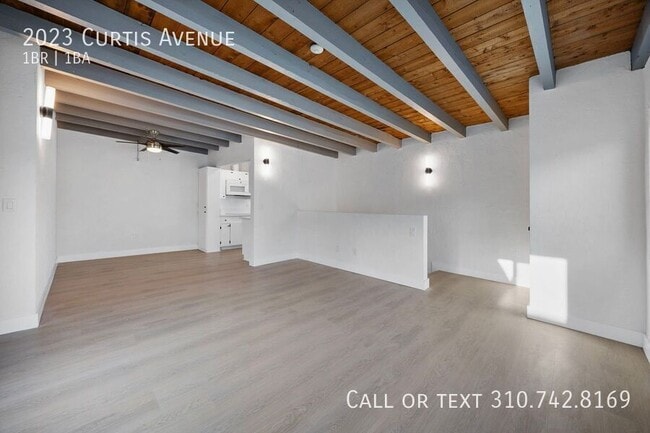 Building Photo - 2023 Curtis Ave
