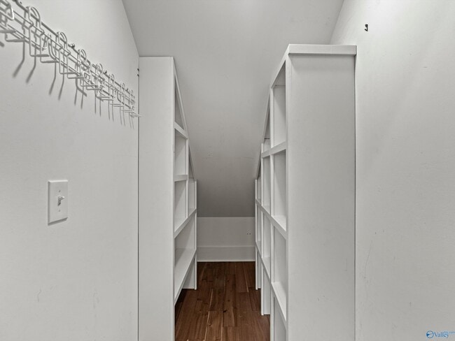 Building Photo - 180 Greystone Pass