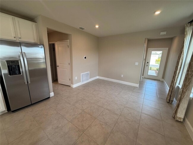 Building Photo - 10013 Daybreak Glen