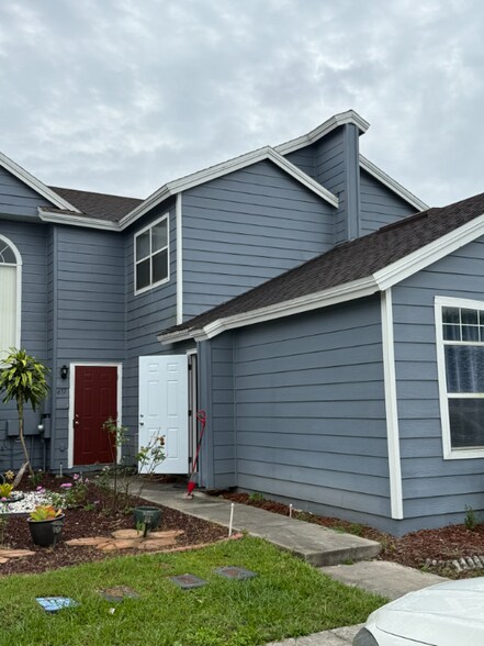 Primary Photo - 657 Orchid Dr