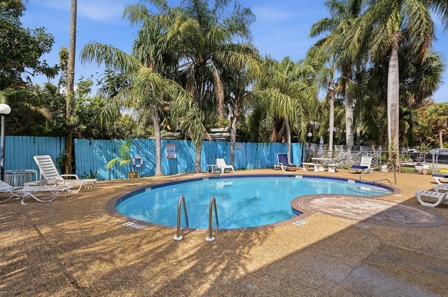 Building Photo - 2514 Taylor St