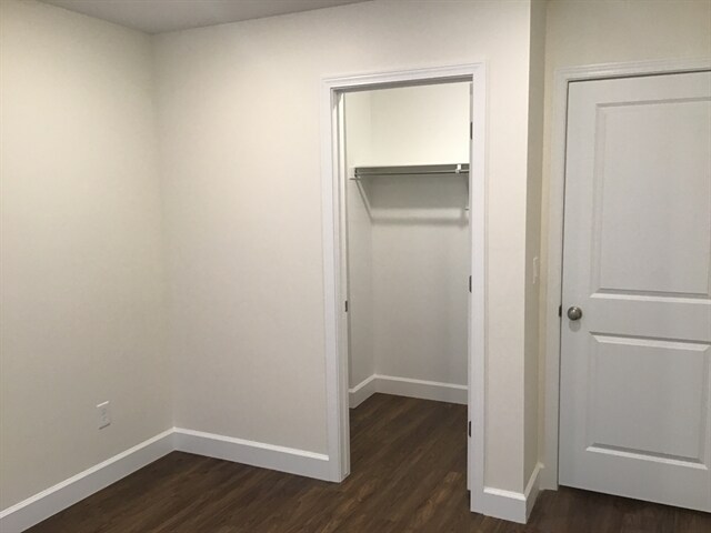 Building Photo - 2409 E Wild Horse Way