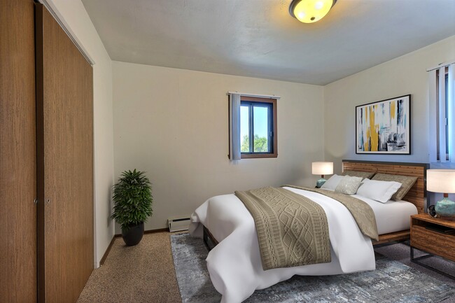 Fargo, ND Spring Apartments | Bedroom - Spring