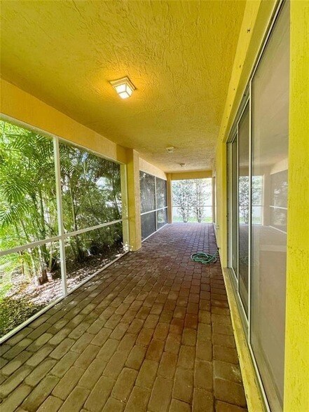 Building Photo - 236 Belle Grove Ln