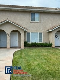 Building Photo - Dixie Downs Townhouse
