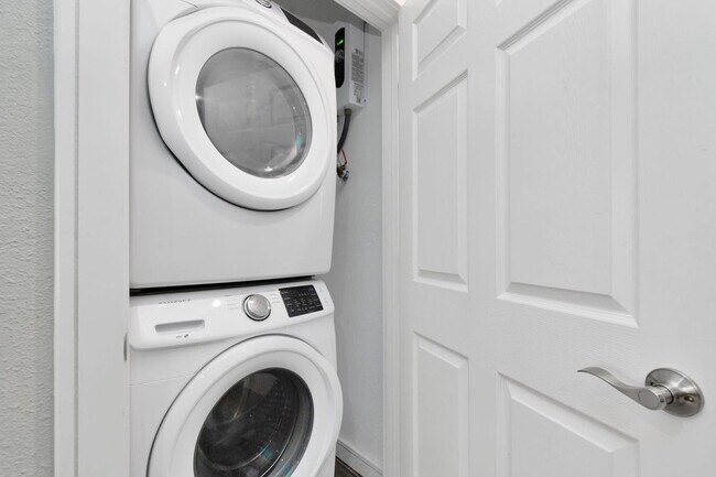 Building Photo - 2615 Arbor St