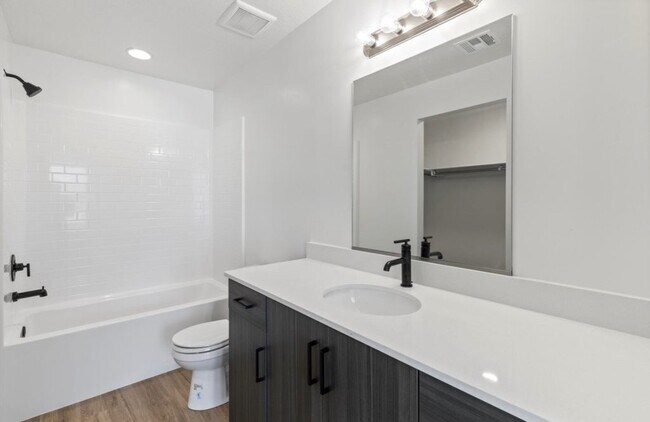 Building Photo - 5868 S Mythical Ln