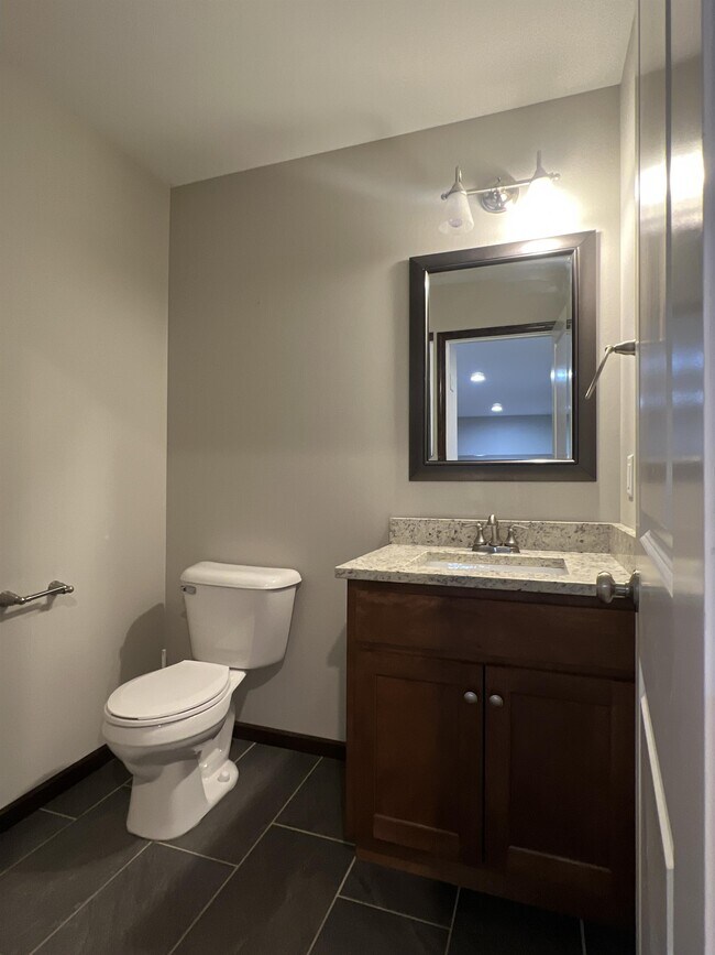 Building Photo - 6305 Saulk Trail