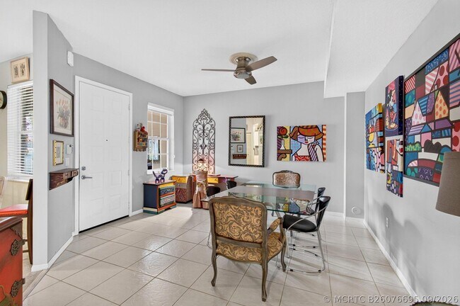 Building Photo - 12418 Crystal Pointe Dr