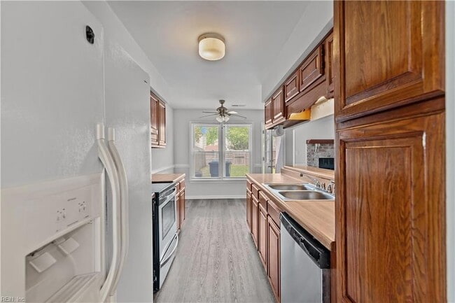 Building Photo - 4712 Ashbury Ln