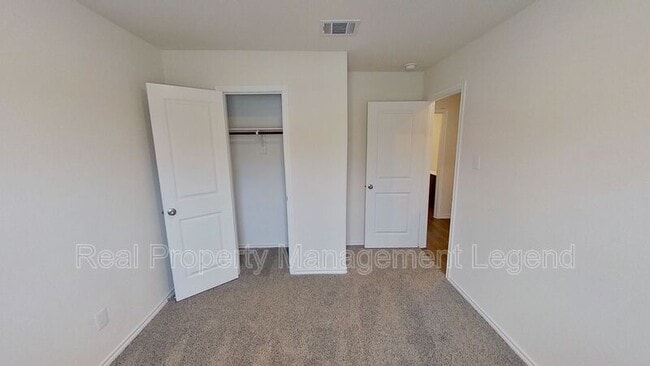 Building Photo - 2311 San Jacinto Way