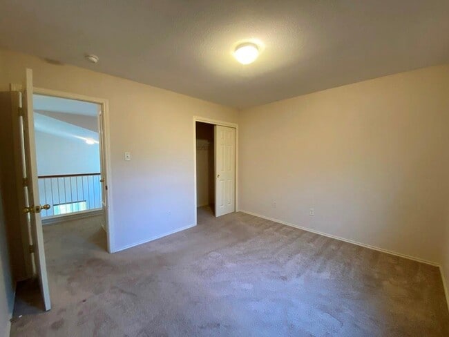 Building Photo - 145 Strawn