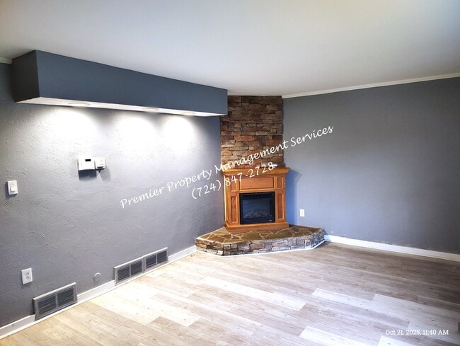 Building Photo - 2051 Broadhead Fording Rd