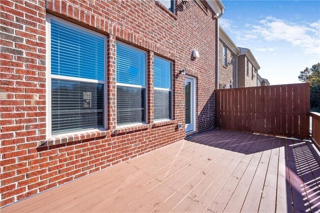 Building Photo - 1758 Samantha Bend