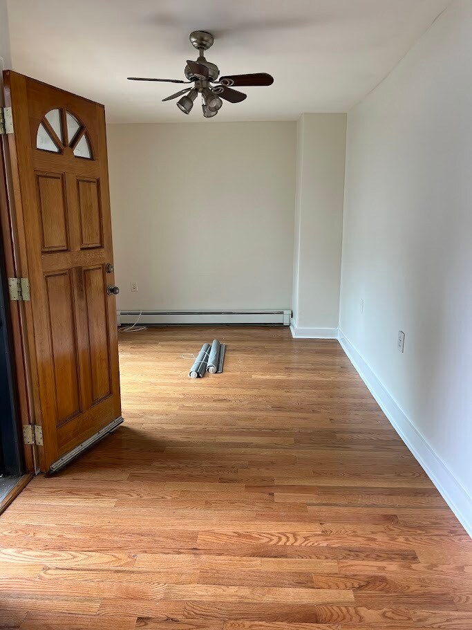 Living Room - 82 Chestnut St