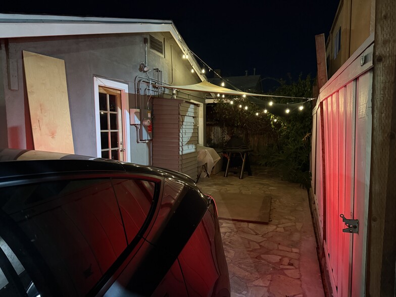 Building Photo - 4120 Polk Ave