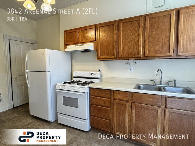 Building Photo - 3840-3842 Arsenal St