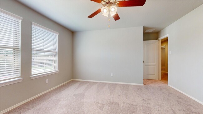Building Photo - 24702 Crimson Pine Dr