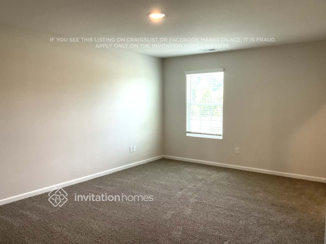 Building Photo - 1118 Woodhouse Dr