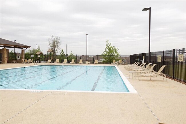 Building Photo - 361 Shale Cir