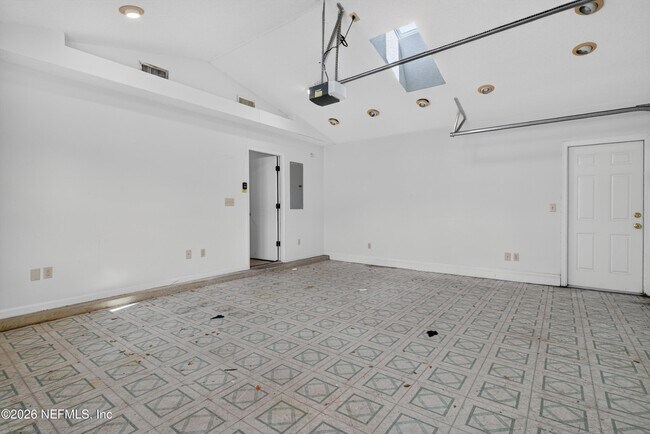 Building Photo - 400 Ashcroft Landing Dr