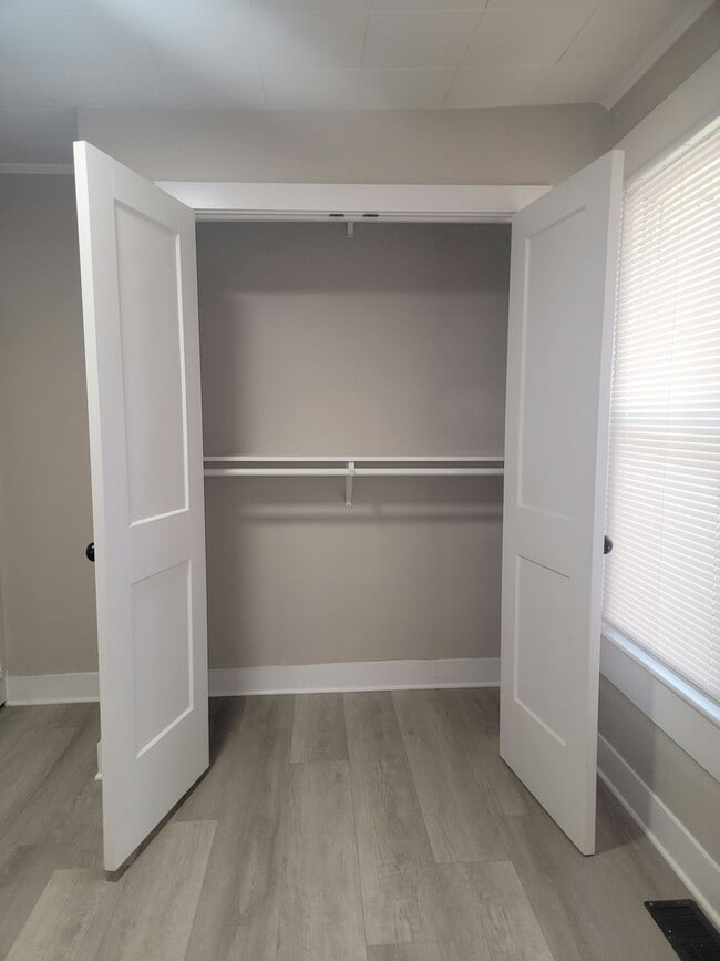 Building Photo - 1204 Haven Dr