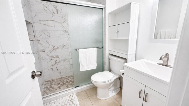 Building Photo - 5339 Treetops Dr