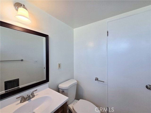 Building Photo - 5611 Orange Ave