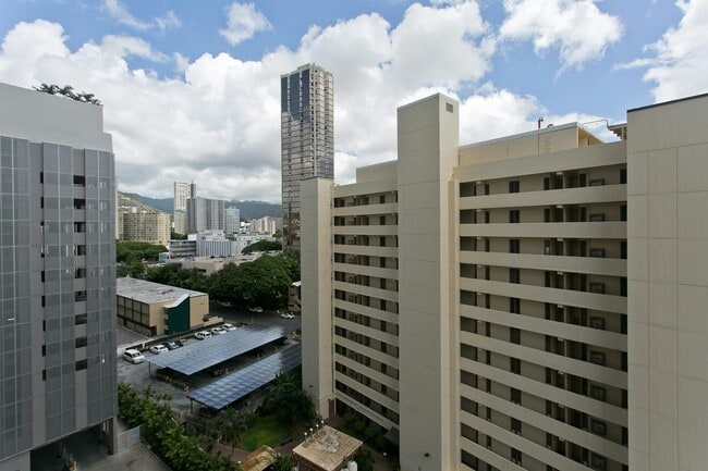 Building Photo - 1500 Rycroft St