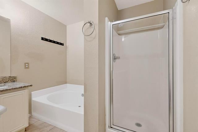 Building Photo - 6721 Waterlilly Dr