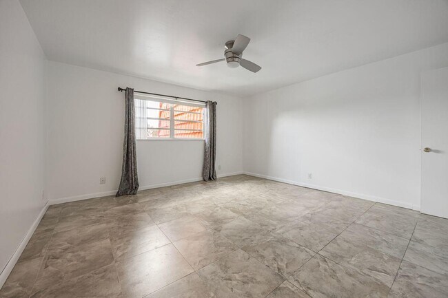 Building Photo - 22605 SW 66th Ave