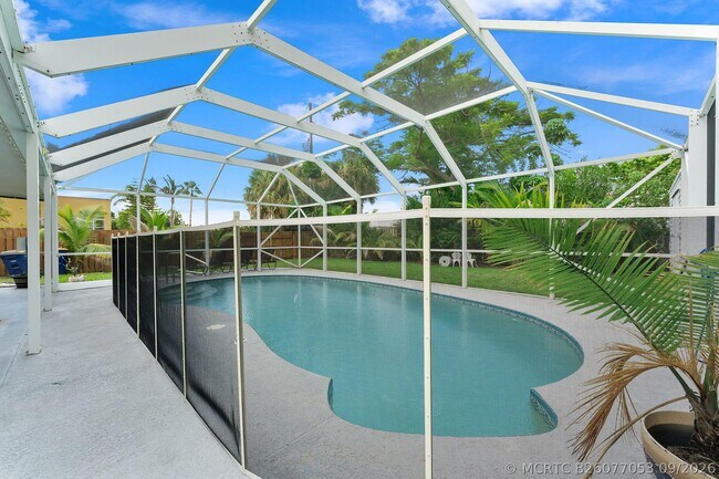Building Photo - 1577 Thumb Point Dr