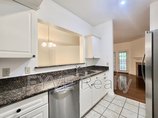 Building Photo - 6820 Hwy 70 S