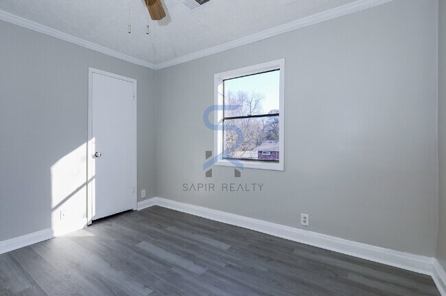 Building Photo - BIG SAVINGS AT MOVE-IN!!! Apply, get approved and only pay $500 for Security Deposit and get a $2...