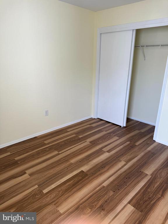 Building Photo - 813 Plymouth Rd