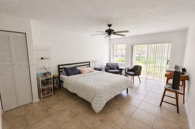 Building Photo - 21121 SW 85th Ave
