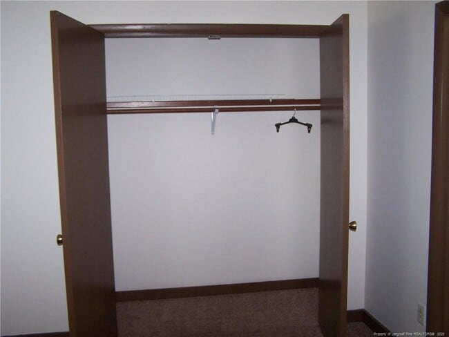 Building Photo - 6466 Pittsfield Dr