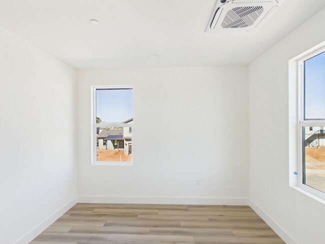 Building Photo - 709 Passion Ct