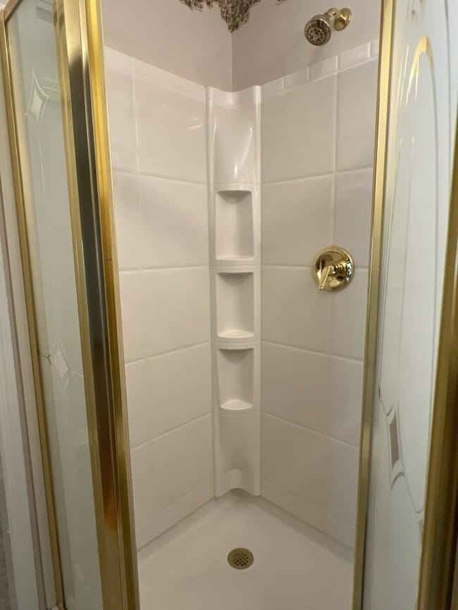 Building Photo - 115 Lancashire Rd