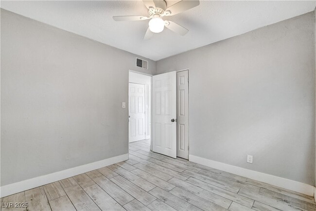 Building Photo - 1809 Linden Ave