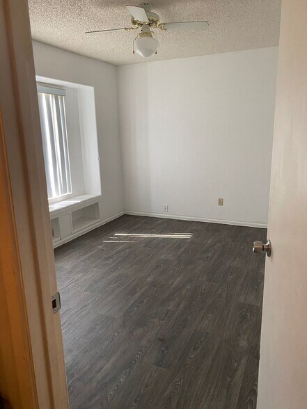 Building Photo - 4439 N 85th Dr