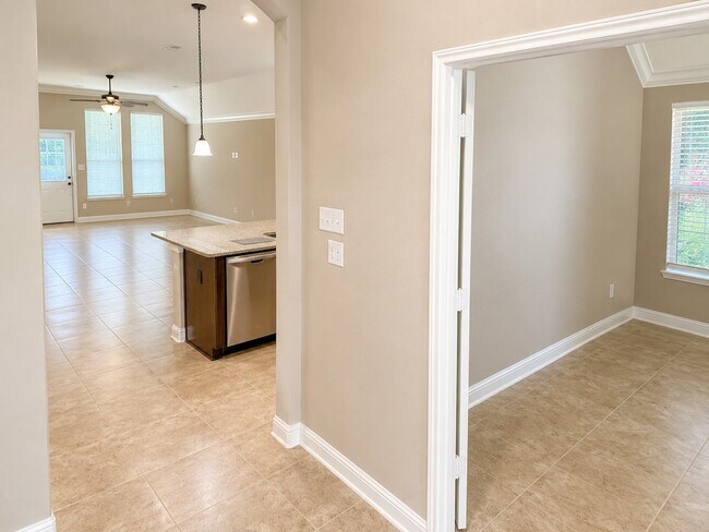 Building Photo - 24623 Ballad Dr