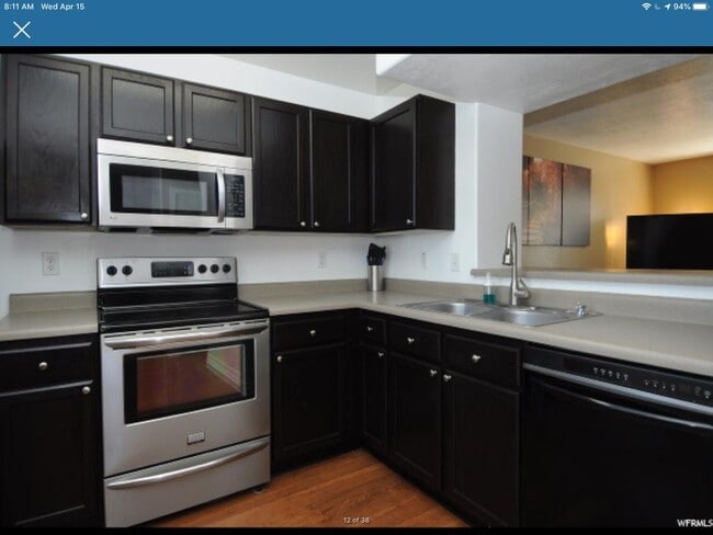 Building Photo - 3411 Dundee Dr