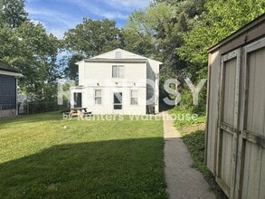 Building Photo - 460 Carvel Beach Rd