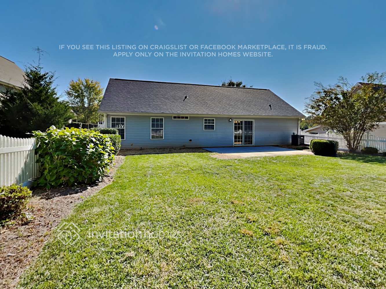 Building Photo - 204 Tarrington Dr