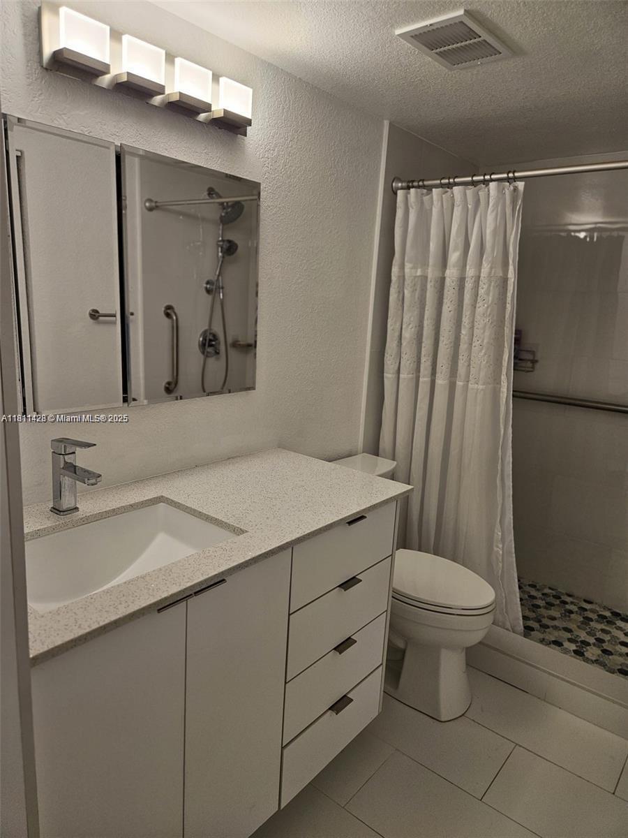 Building Photo - 12510 Vista Isles Dr