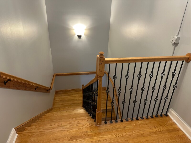 Building Photo - 104 S 4th St